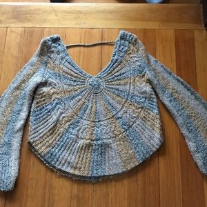 bell sleeved, earthy tone sweater